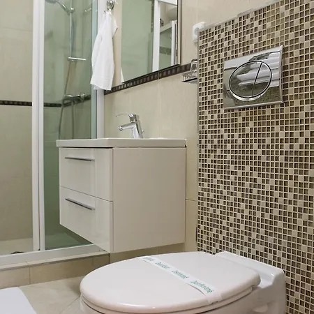 Apartament Leo Bratysława